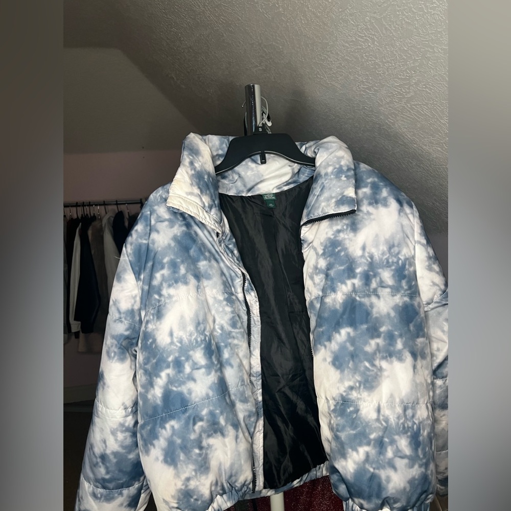 Oversized Tie Dye Puffer Jacket Coat.
